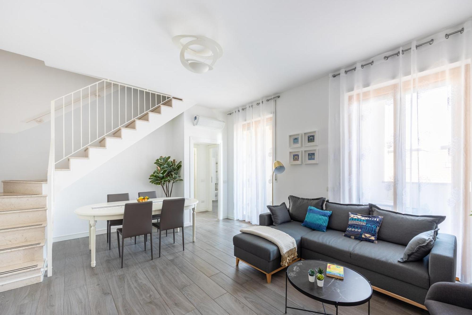 מילאנו Bocconi'S Nest - Close To Duomo With Terrace מראה חיצוני תמונה