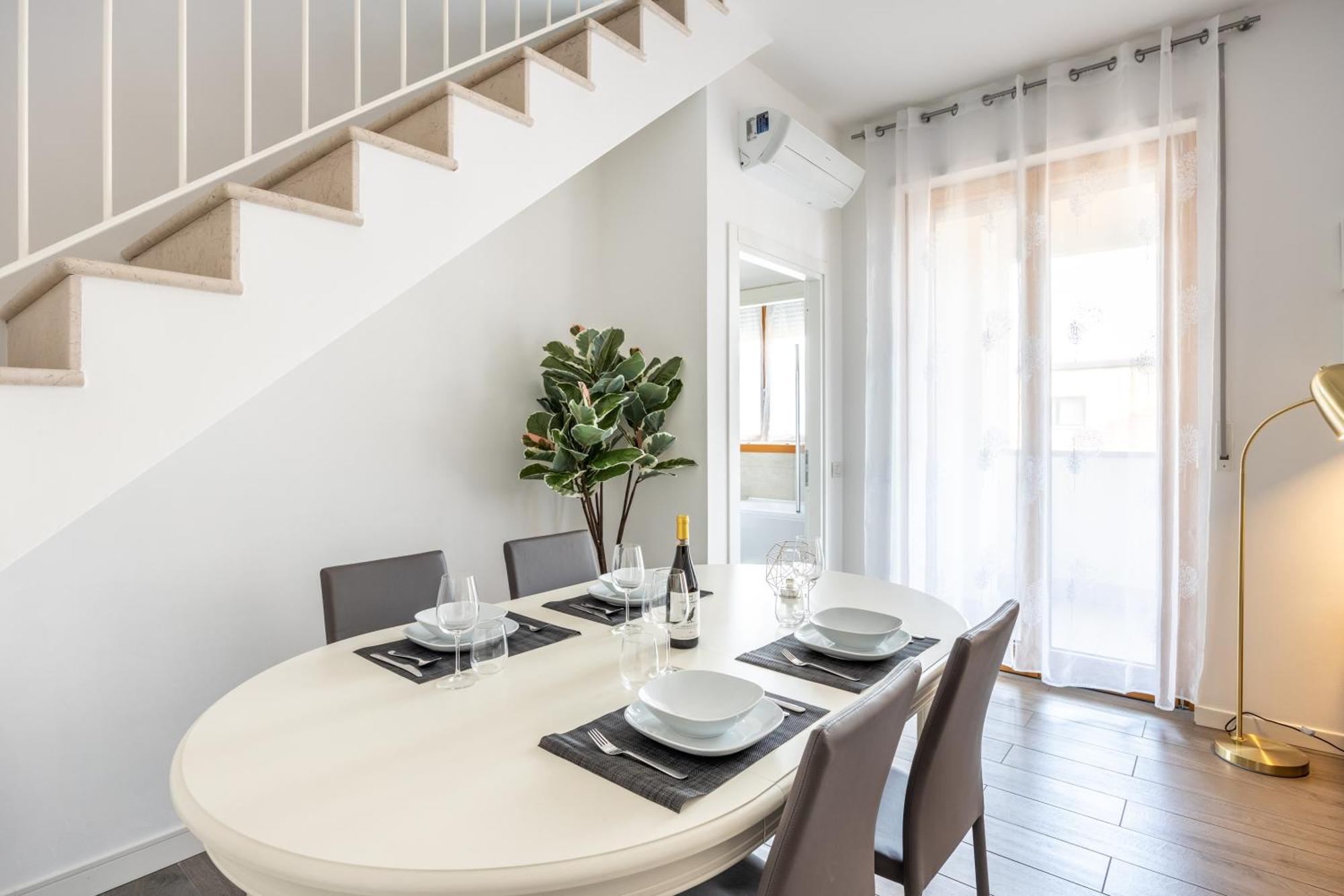 מילאנו Bocconi'S Nest - Close To Duomo With Terrace מראה חיצוני תמונה